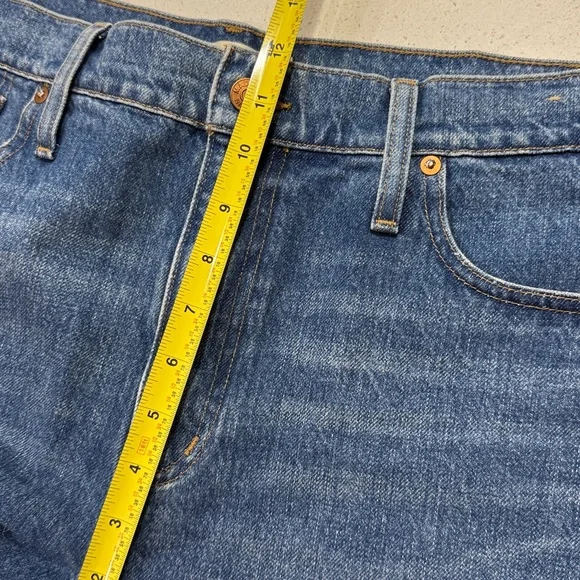 Madewell Relaxed Mid-Length Denim Shorts
 Size 31 - Picture 12 of 12